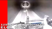 À 200 km/h dans un tunnel d'Elon Musk