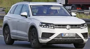 Le futur Volkswagen Touareg réduit son camouflage