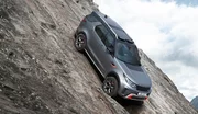 Land Rover dévoile le Discovery SVX
