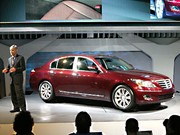 Hyundai Genesis : A l'attaque des limousines !