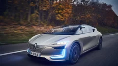 Voiture autonome : sans les mains au volant du Renault Symbioz
