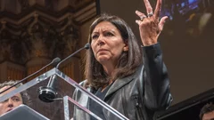Anne Hidalgo : "la pollution de l'air a baissé de 30 % à Paris"