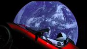 Les images incroyables de la Tesla Roadster dans l'espace