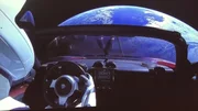 Tesla lance la première voiture dans l'espace