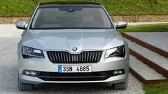 Skoda : premières informations sur la Superb hybride rechargeable