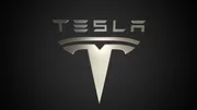 Tesla brûle toujours du cash, mais perd moins d'argent et produit plus de Model 3