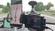 Test vidéo Caradisiac, Le match des antiradars : Waze peut-il remplacer Coyote ?