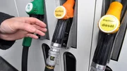 Nouvelles taxes, flambée du pétrole : les prix des carburants vont battre des records