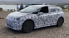 Volkswagen ID (2020) : un prototype de la future berline électrique débusqué