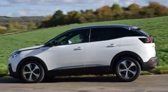 Le Peugeot 3008, champion du "made in France", détrône la Toyota Yaris