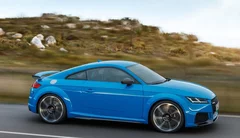 Audi TT RS restylée : les 400 chevaux toujours au rendez-vous !