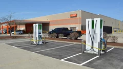Etats-Unis : les bornes de recharge Volkswagen avec des batteries Tesla
