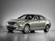 Mercedes : vers le tout hybride d’ici 2015