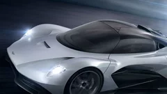 Aston Martin AM-RB 003 : elle carbure au Red Bull