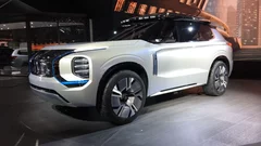 Mitsubishi Engelberg Tourer Concept : le futur Outlander