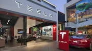 Tesla revient sur sa décision de vendre ses modèles en ligne, mais ils seront plus chers