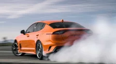 Kia dévoile la Stinger GTS au salon de New York
