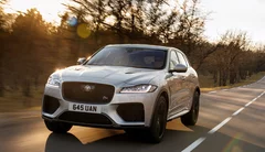 Essai Jaguar F-Pace SVR : velu félin