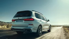 BMW X5 et X7 M50i : engins pour familles nombreuses pressées