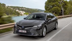 Essai Toyota Camry : Retour en « grandes formes » !