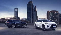 Lexus met à jour son RX 450h