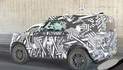 Le futur Land Rover Defender surpris à Paris