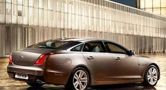 Jaguar Land Rover persiste au Royaume-Uni et oublie ses griffes