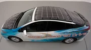 Toyota teste une Prius hybride rechargeable à panneaux solaires