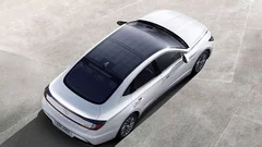 Hyundai Sonata à toit solaire : 1300 km