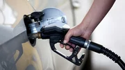 Carburants : les prix du gazole et de l'essence continuent de baisser