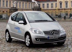 Mercedes Citadine Auto Titre