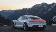 Porsche Taycan : 30 000 précommandes avec acompte de 2500 €