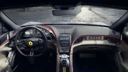Ferrari Roma : pure et techno