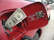 Un éco-bonus pour les voitures polluantes