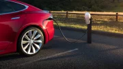 Tesla travaille sur des batteries moins chères et plus efficaces !