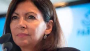 Paris : Anne Hidalgo compte limiter la place de la voiture après le confinement