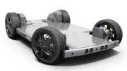REE avec KYB pour commercialiser un chassis skateboard