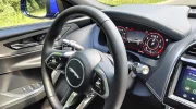 Jaguar XE: avantages et inconvénients