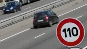 110 km/h sur autoroute : Macron prendra-t-il le risque du référendum ?