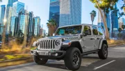 Jeep Wrangler 4xe : un vrai tout-terrain hybride rechargeable