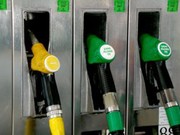 Carburants : le pétrole à moins de 50 dollars le baril