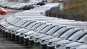 Le marché automobile s'effondre en France, 60 000 emplois menacés