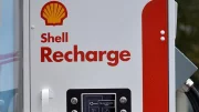 Shell va tester une station de recharge avec stockage d'énergie