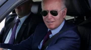 Joe Biden à fond dans le pick-up électrique Ford F-150 Lightning