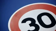 Limitation à 30 km/h dans Paris : tout ce qu'il faut savoir