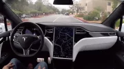 Tesla retire son logiciel bêta de conduite autonome intégrale