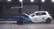 0 étoile au crash test pour la Zoé : Quand Euro NCAP pète les plombs !