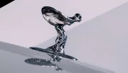 Rolls-Royce présente un nouveau Spirit of Ecstasy !