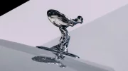 Rolls-Royce Spirit of Ecstasy : nouveau look pour ses 111 ans