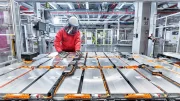 Voitures électriques : le lithium extrait en France ? Pourquoi pas
